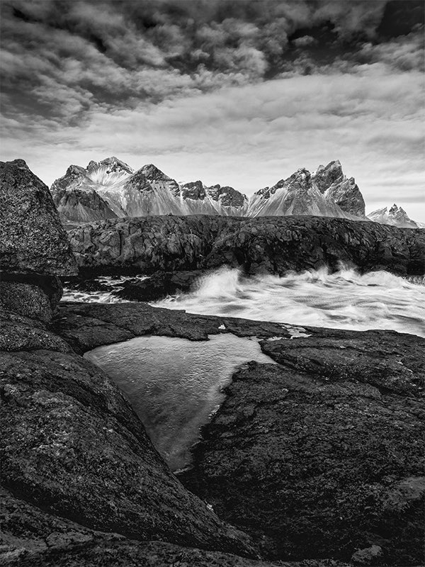 600x800_triangles-stokksness-iceland-800-SS